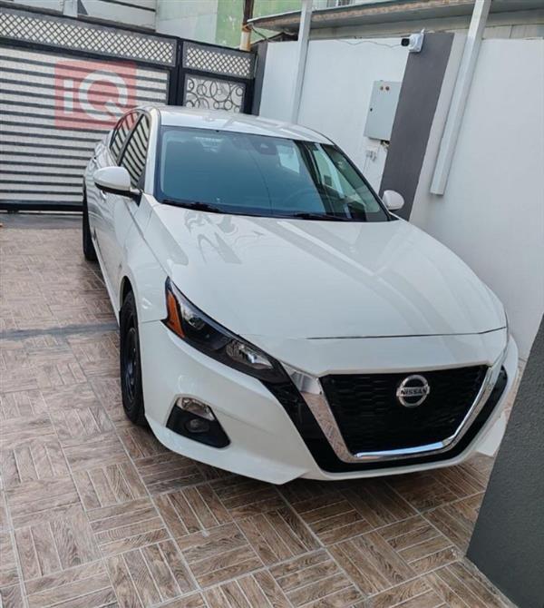 Nissan for sale in Iraq